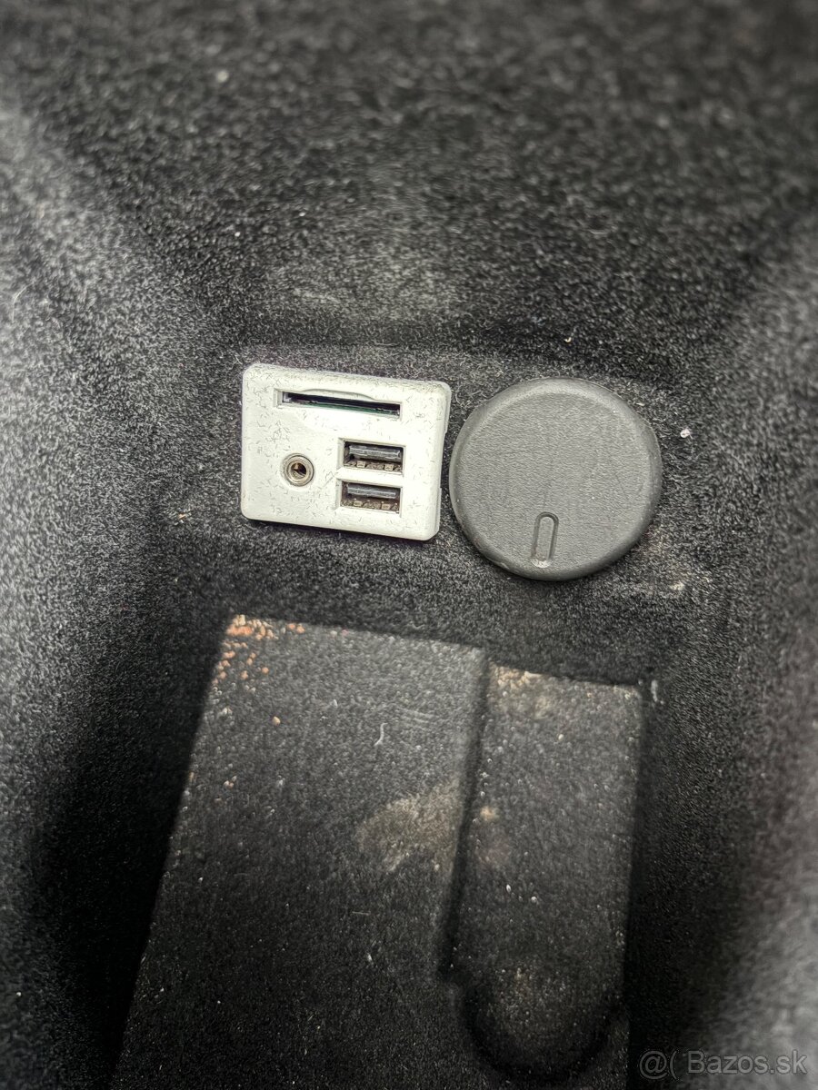 Cadillac SRX 3.6 V6 A/T - 14