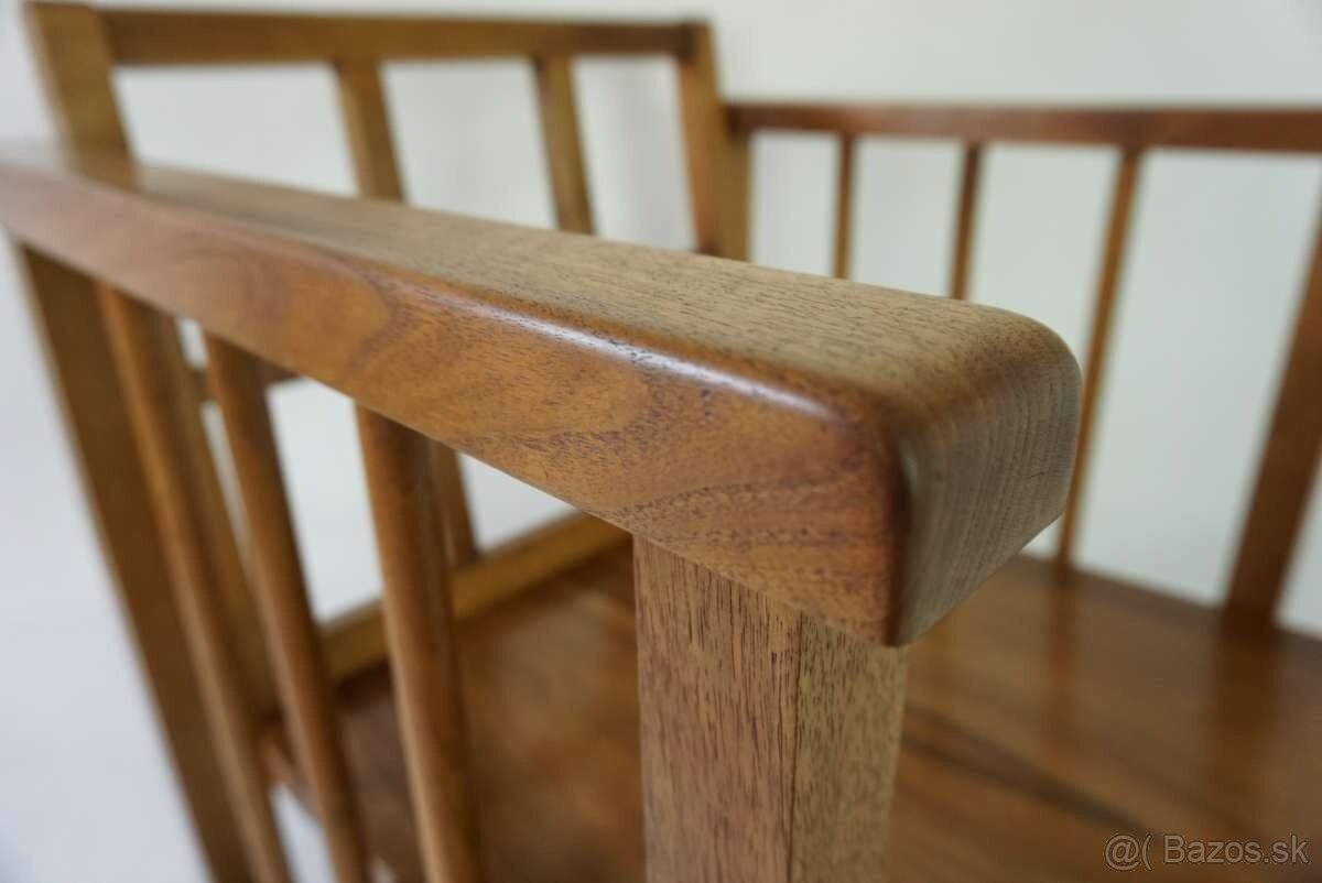 Kreslá - 14