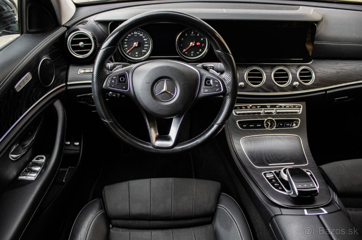 Mercedes E 400 4MATIC A/T - 14