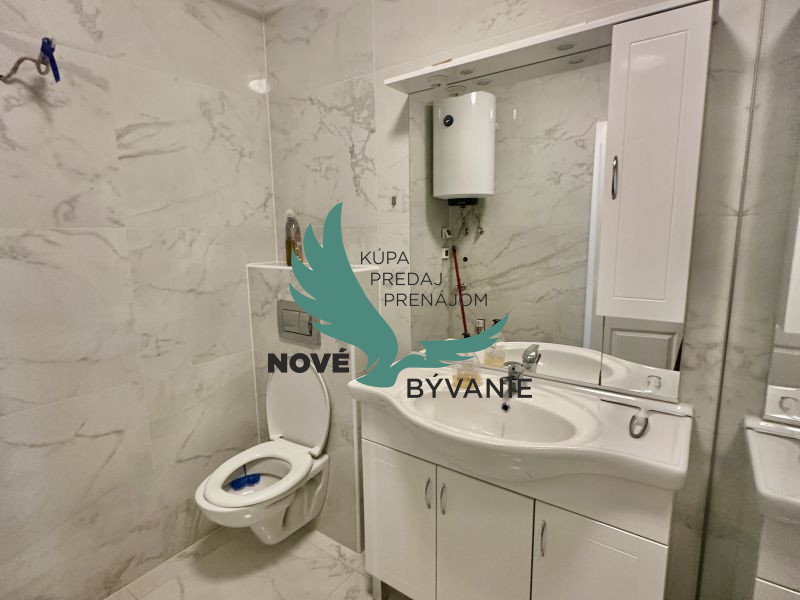 Chorvátsko , ostrov Vir - Na predaj trojizbový apartmán s vý - 14