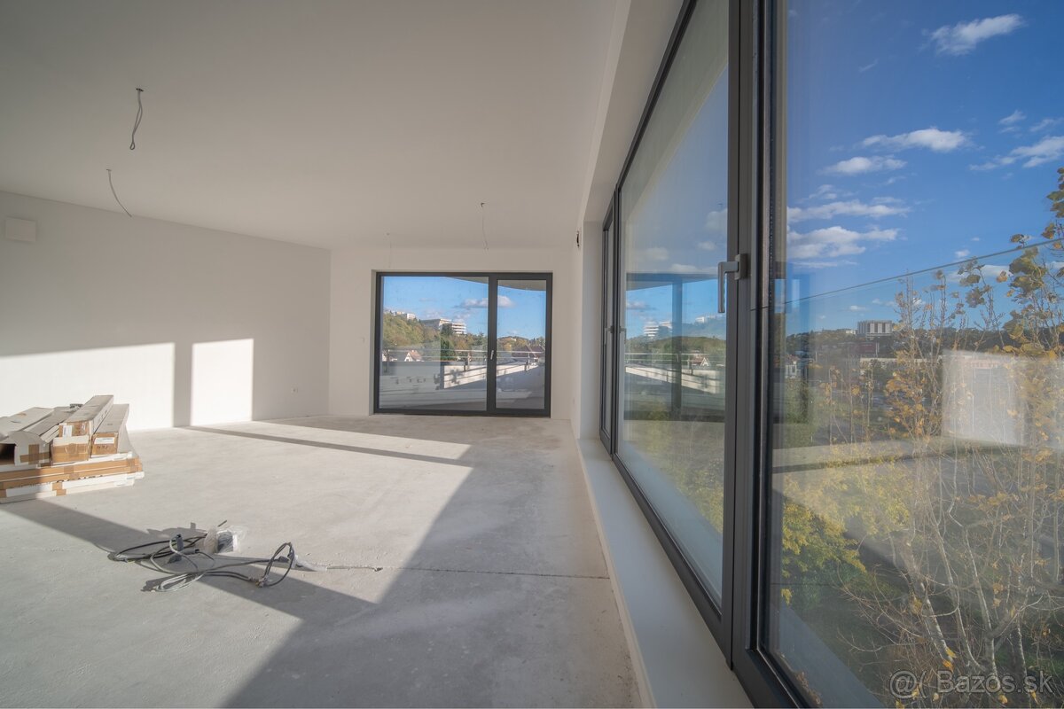 PREDAJ 3 izbového bytu K Železnej studienke, Staré Mesto - 14