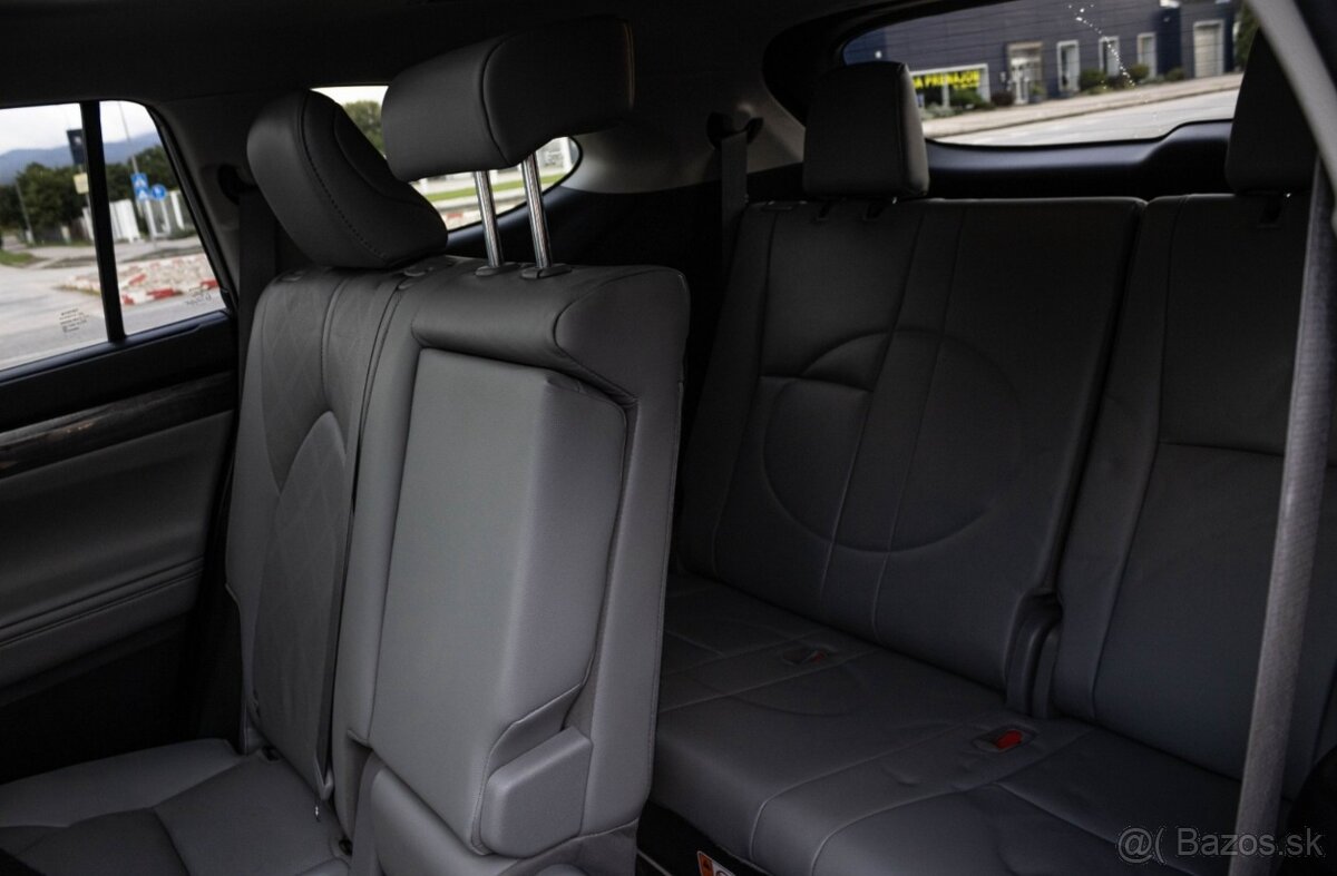 Toyota Highlander 2.5 Hybrid Dynamic Force Executive AWD - 14