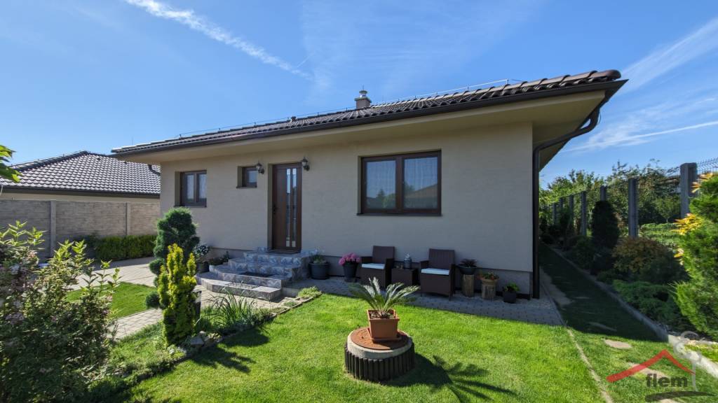 4-izbový dom na predaj, Trávnica, pozemok 568 m2 - 14