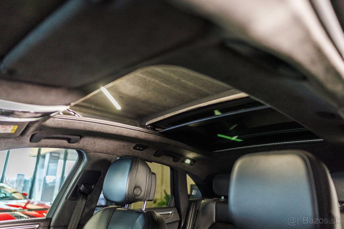 Porsche Macan Turbo Performance 1/75 - 14