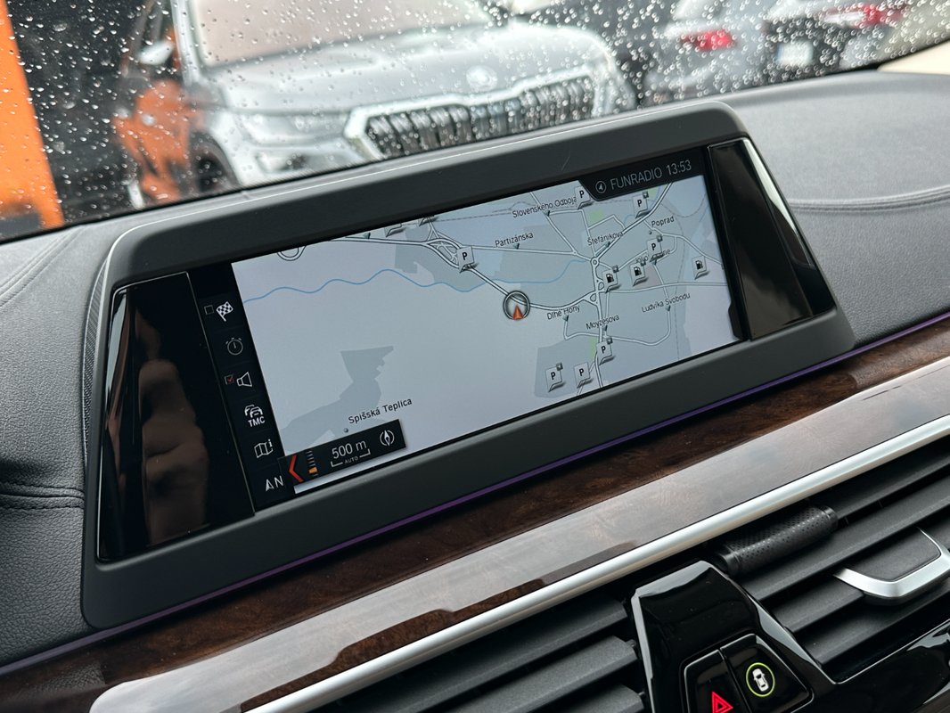 BMW rad 5 530d xDrive A/T - 14