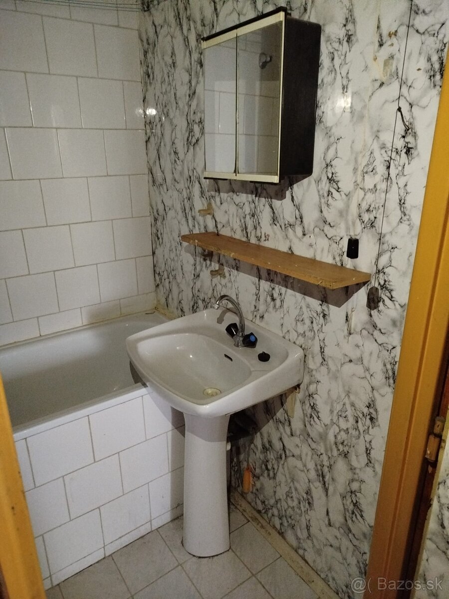 3 izbový byt č. 8 na ul. Berehovská 2173/11, Trebišov - 14