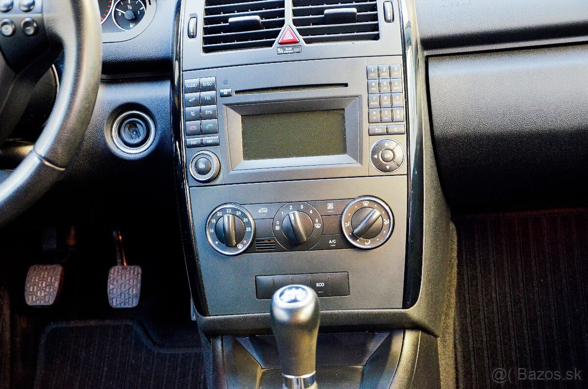 Mercedes-Benz A-Klasse A 160 Classic Benzin - 14