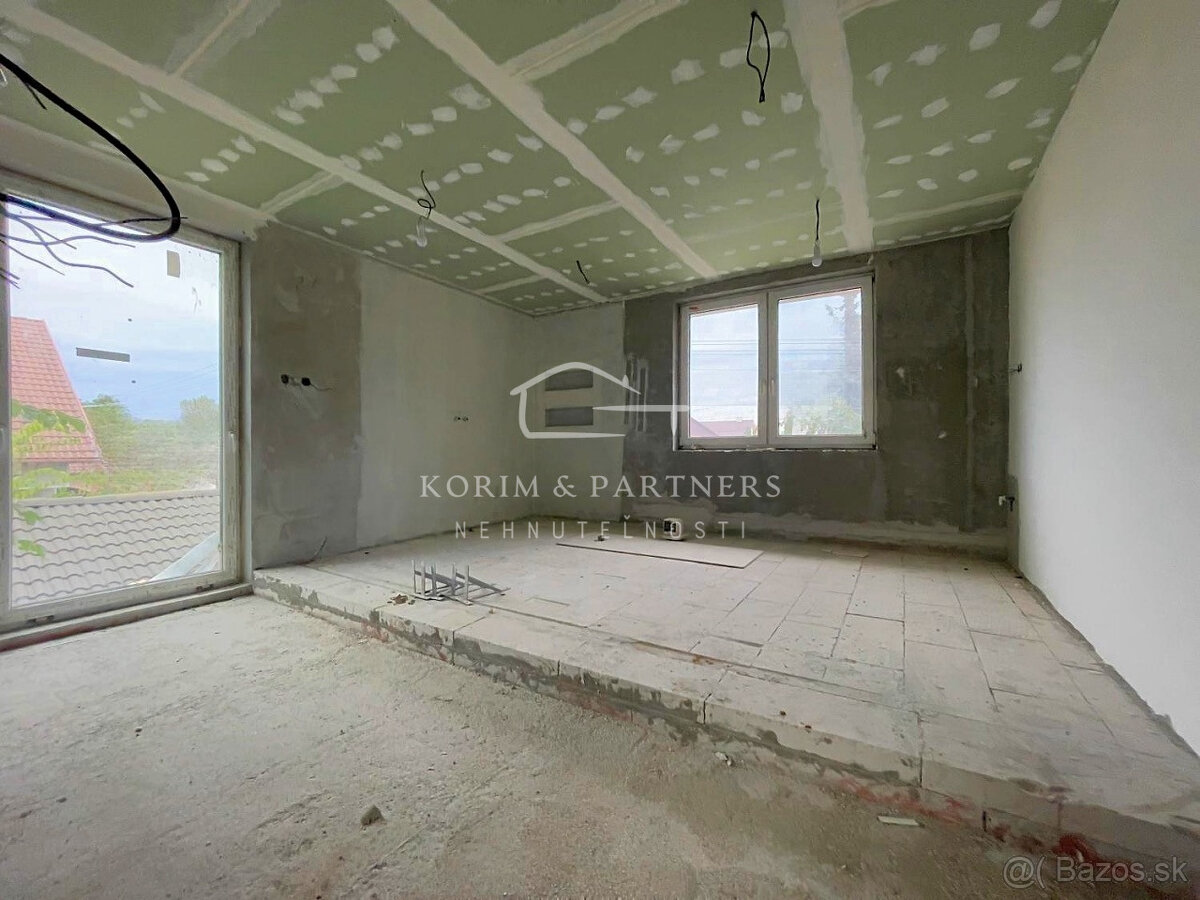 NOVÁ CENA Nadštandardný rodinný dom so začatou rekonštru - 14