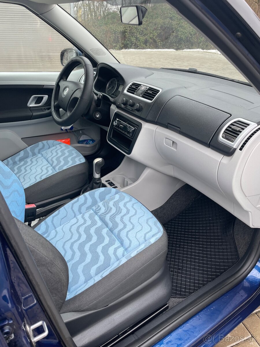 Škoda Fabia 2 - 14