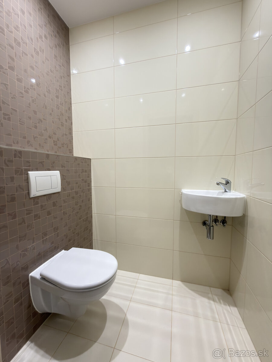 Prenájom rodinného domu Grot - 14