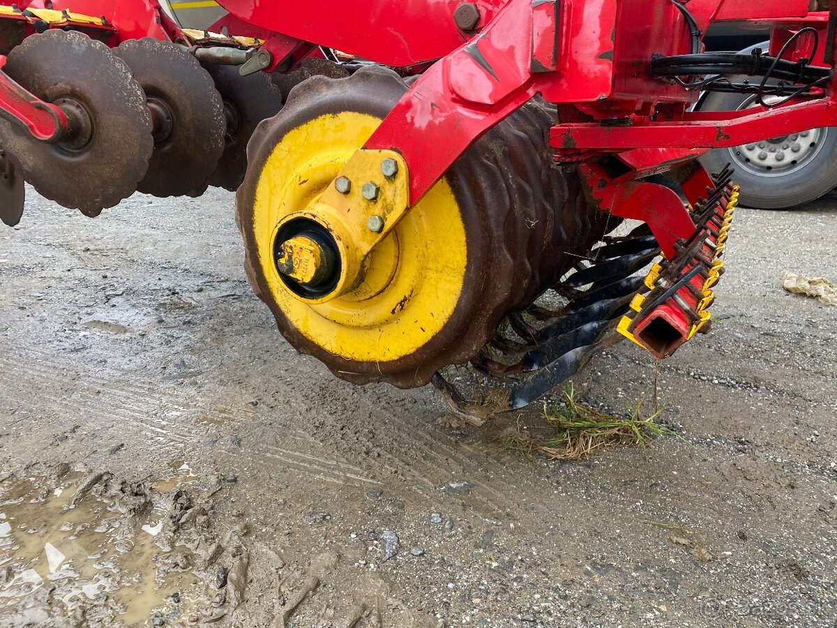 Diskový podmietač Vaderstad Carrier 425 - 14