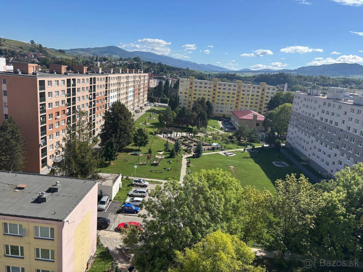 Predaj 1i byt po rekonštrukcii Brezno, 2 loggie, 2 výťahy - 14