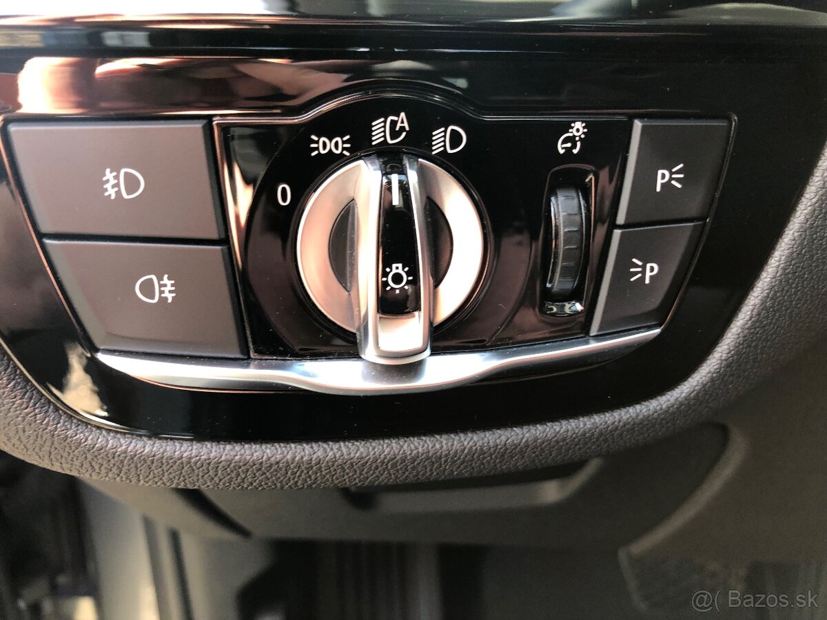 BMW 520d Touring Luxury Line - 14