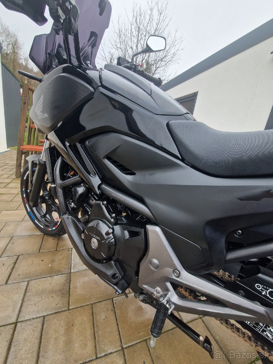 Honda nc 750 x dct 2016 nová STK nové gumy - 14
