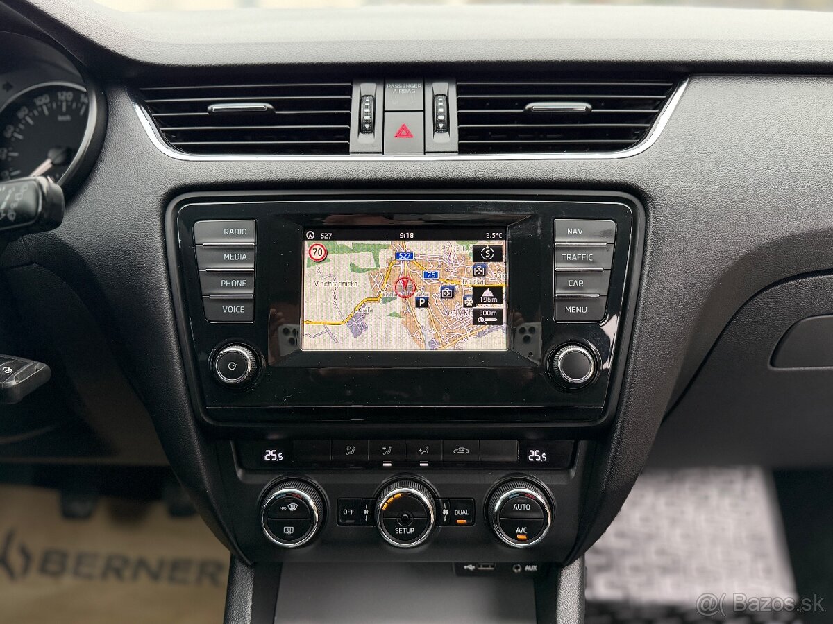 Škoda Octavia Combi 1.6 TDI Elegance - 14