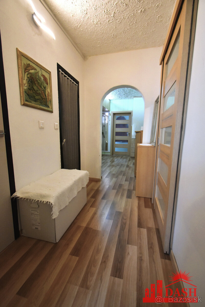 Na predaj veľký 3 izbový byt s lodžiou, 77 m2, Trenčín, Hala - 14