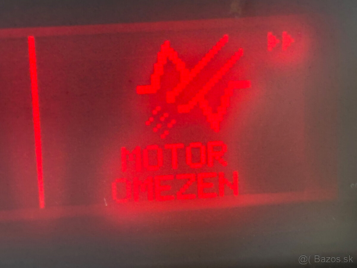 Prodám valník RENAULT MIDLUM 220.12 PR 4X2 E4 s hydr. čelem - 14