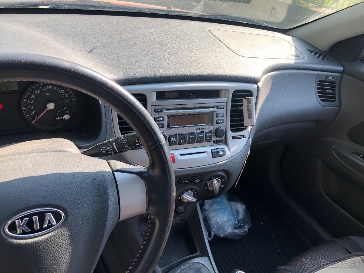 Kia rio 119000km - 14