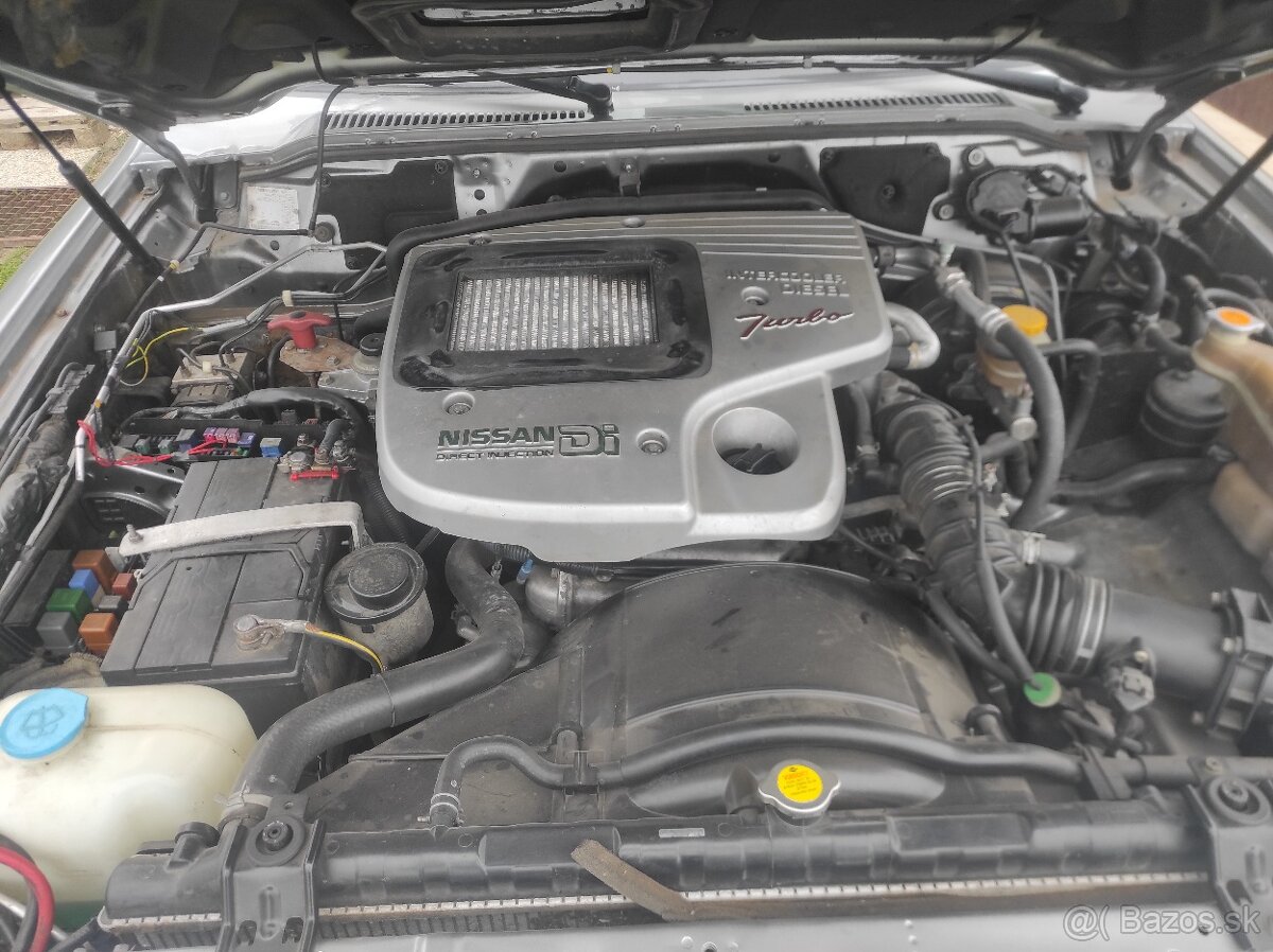 Nissan Patrol 3.0 - 14