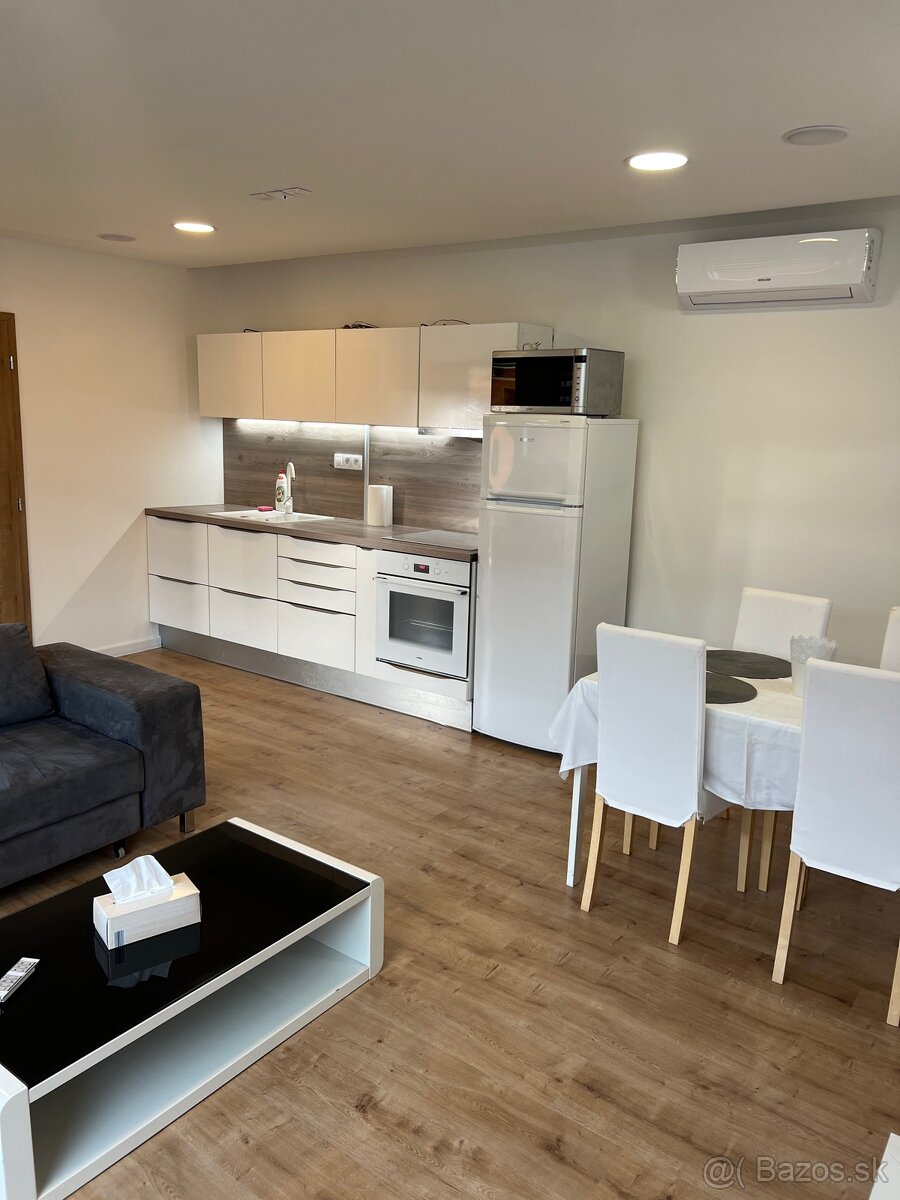 Prenajom 3izboveho bytu - 14