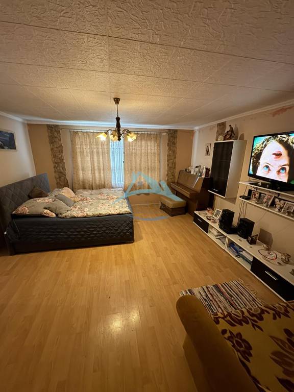 Znížená cena Na predaj: Rodinný dom – Šahy, okraj prírody - 14