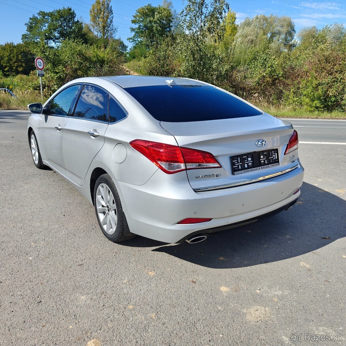Hyundai i40 sedan 1.7 crdi 100kw automat - 14