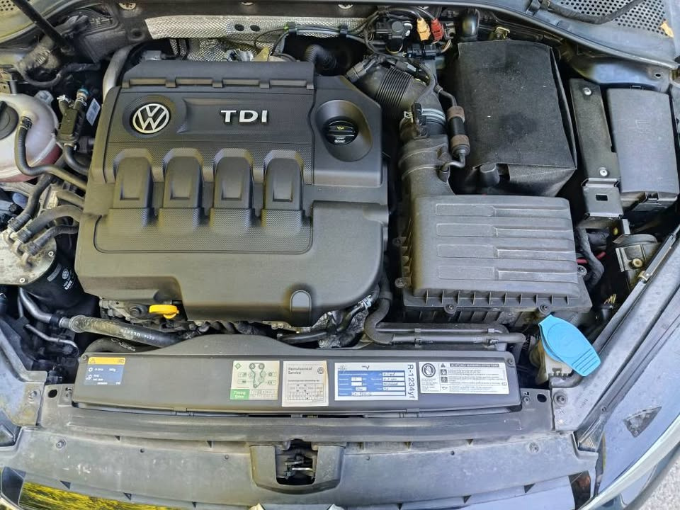 Volkswagen golf 7 variant 2.0 TDI 110kw - 14