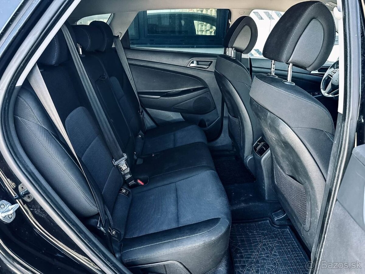 Hyundai Tucson 1.7 CRDi Family - 14