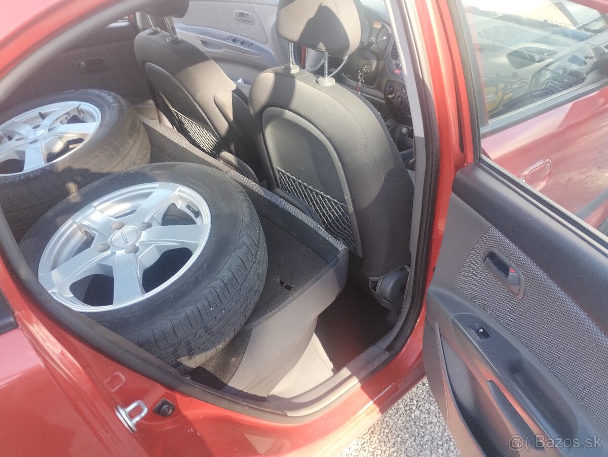 Kia Rio 1.4 LX Plus - 14