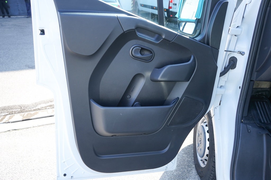 212- Renault, Master, 2022, nafta, 2.3 dCi L3H2,100kw - 14