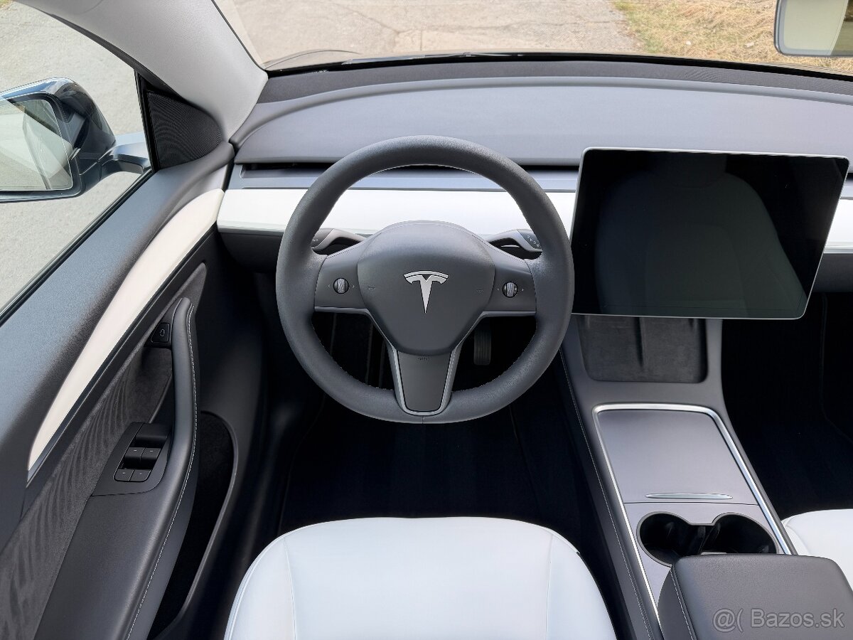 Tesla Model Y Long Range Dual Motor, DPH, Záruka - 14