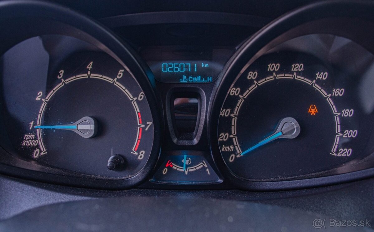 Ford Tourneo Courier 1.0 EcoBoost - 14