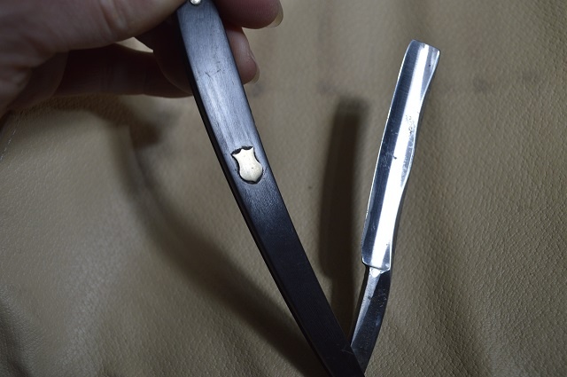 predam - starozitna britva Colley & Co. - 14