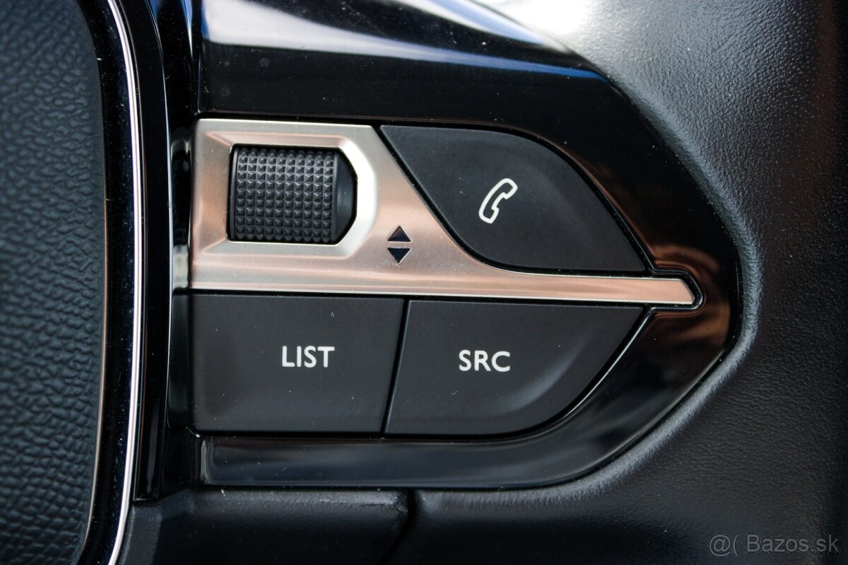 Peugeot 3008 1.5 BlueHDi Allure (2019) - 14