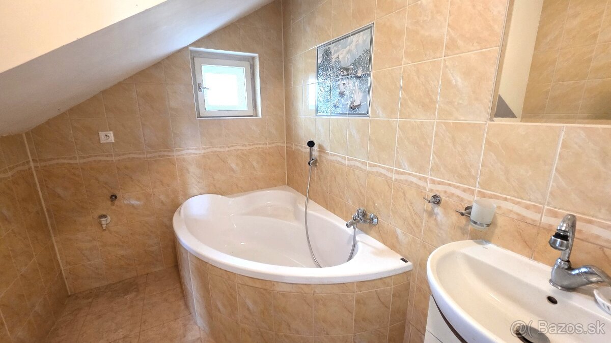 6 izbový RD v cene 3 izbového bytu Lemešany - 14