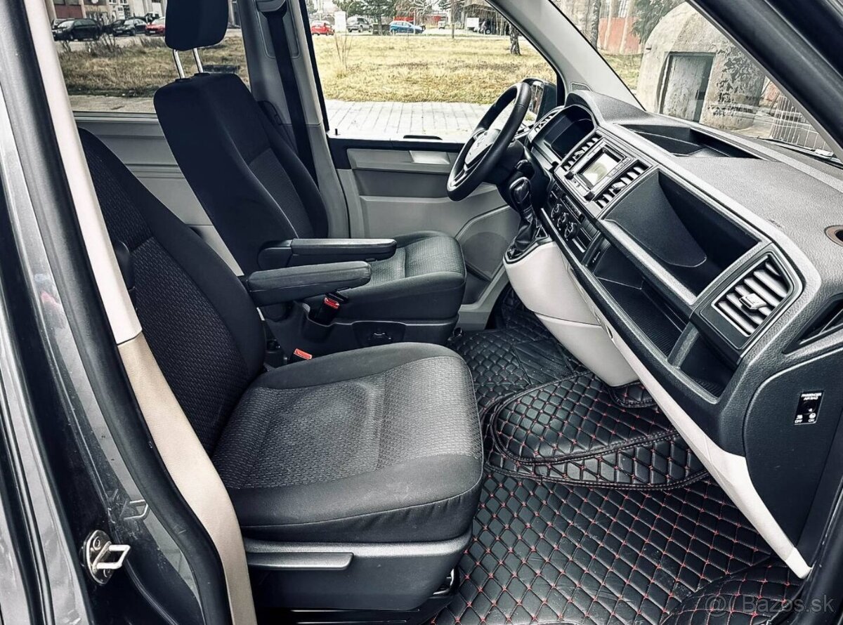 Volkswagen Caravelle T5 2.0 tdi 110kw - 14