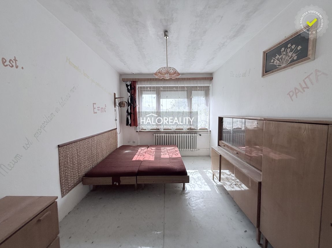 HALO reality - Predaj, rodinný dom Oslany - EXKLUZÍVNE HALO - 14