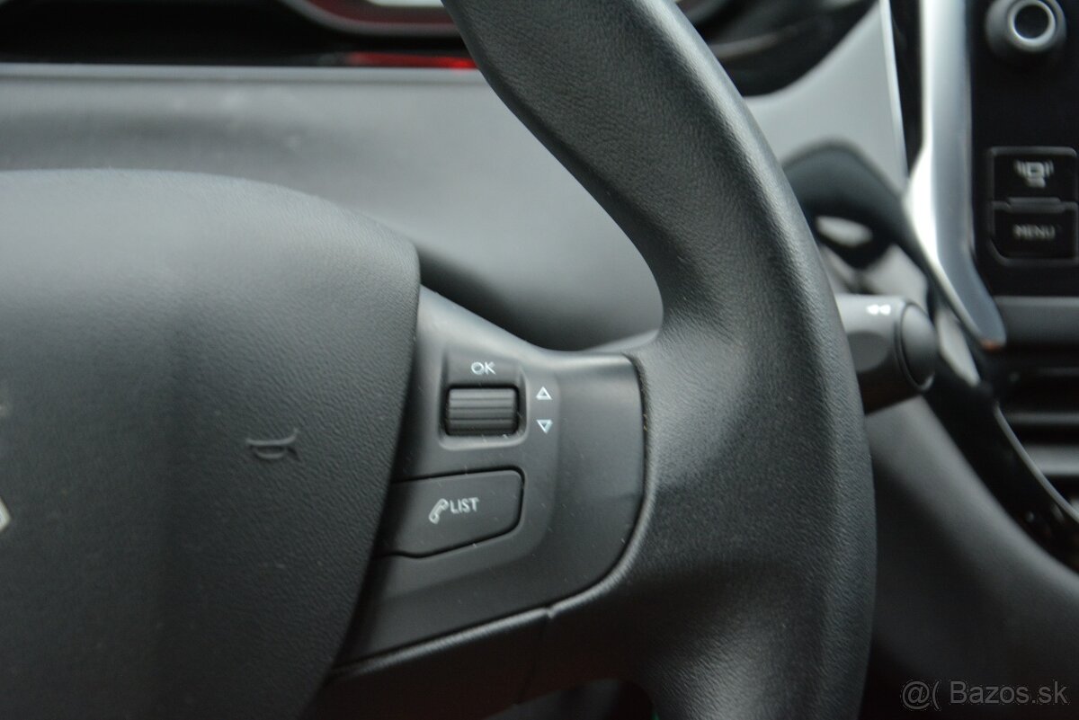 Peugeot 208 1.40 HDi Allure 1.Majitel, Slovák, Servisná knih - 14