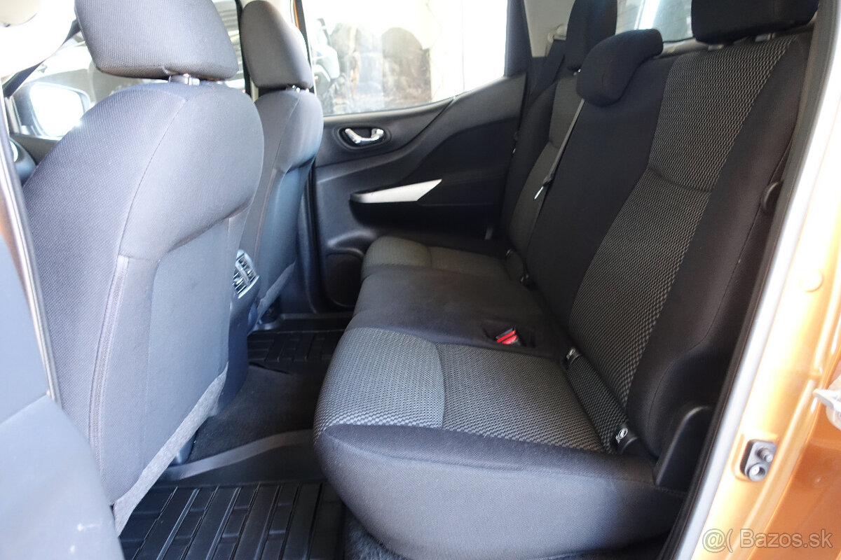 Nissan Navara DC dCi 190k Tekna, M6, 4d. - 14