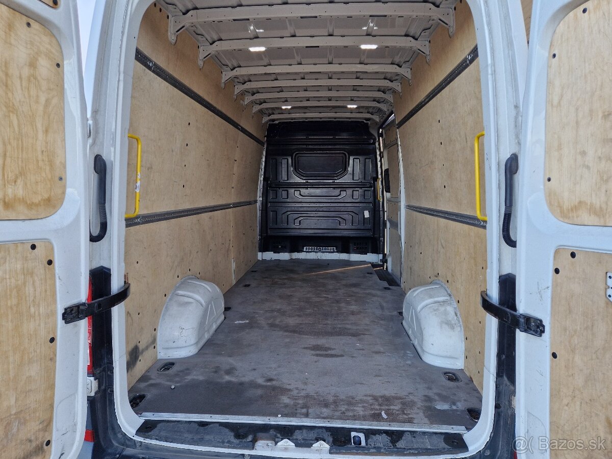 Volkswagen Crafter 2.0 TDI L3 H2 - 14