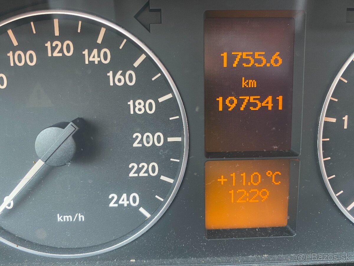 Mercedes-Benz A trieda 160 CDI Elegance Blue - 14