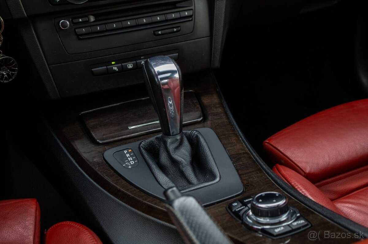 BMW E92 330d xDrive 180kw AT/6 2010 - 14