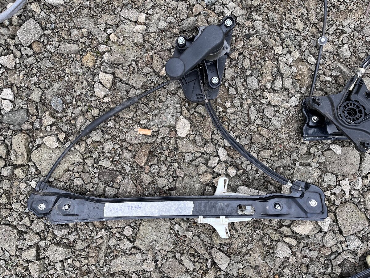 Škoda Rapid 12-17 zámok dverí, mechanizmus sťahovania okna - 14