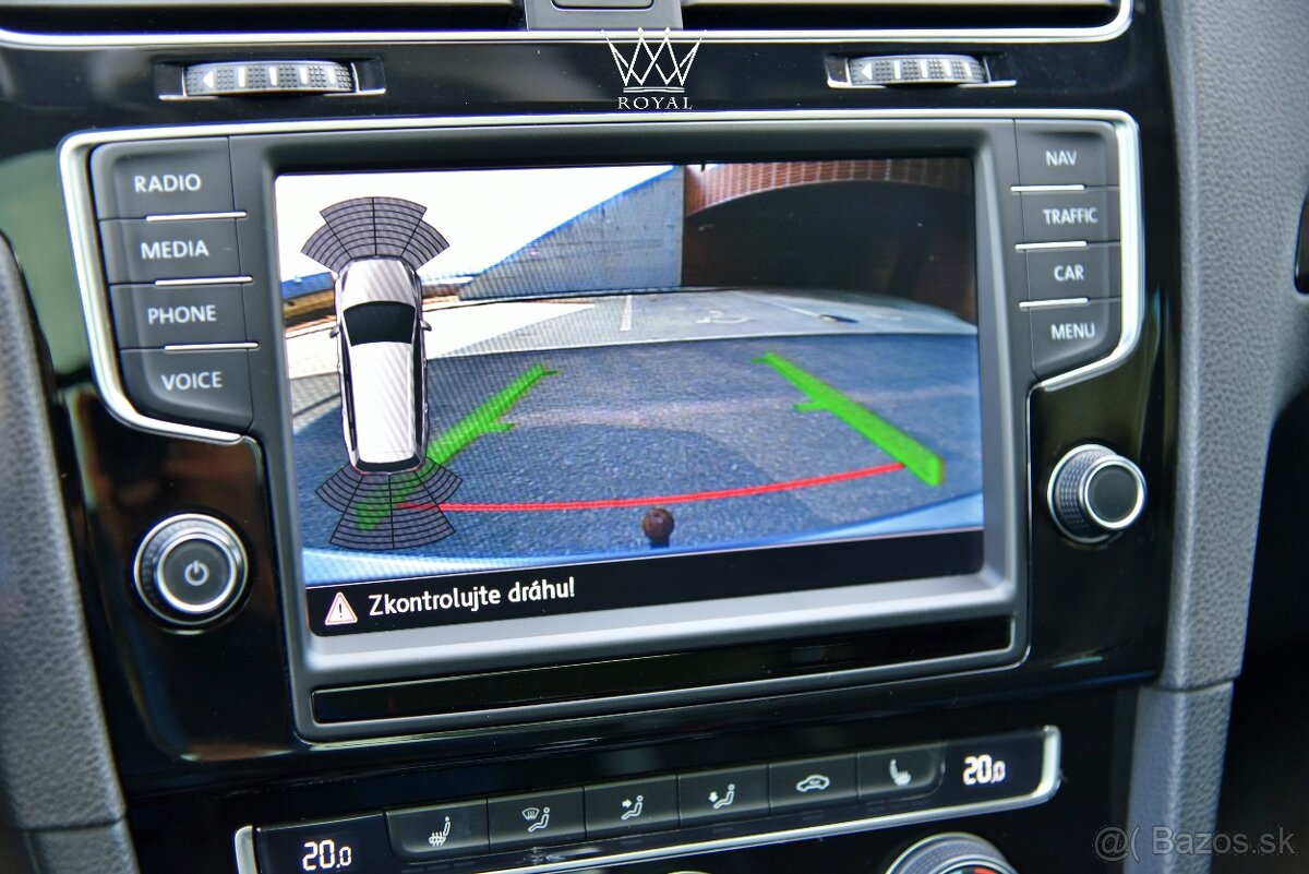 Volkswagen Golf Variant 2.0TDI Highline WEBASTO Keyless - 14