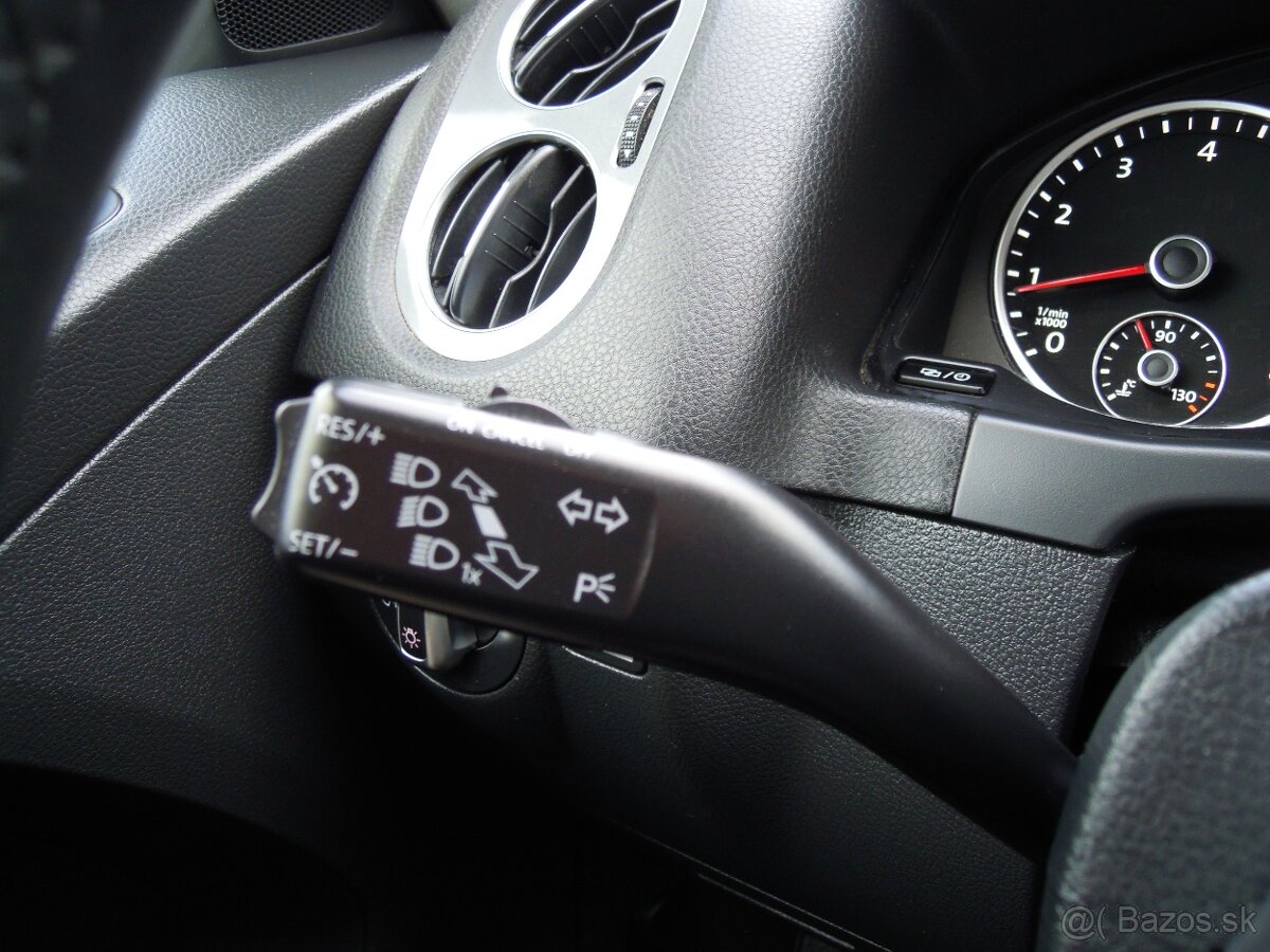 Volkswagen Tiguan, 1.4TSi SPORT - 92KW - SERVIS - 14