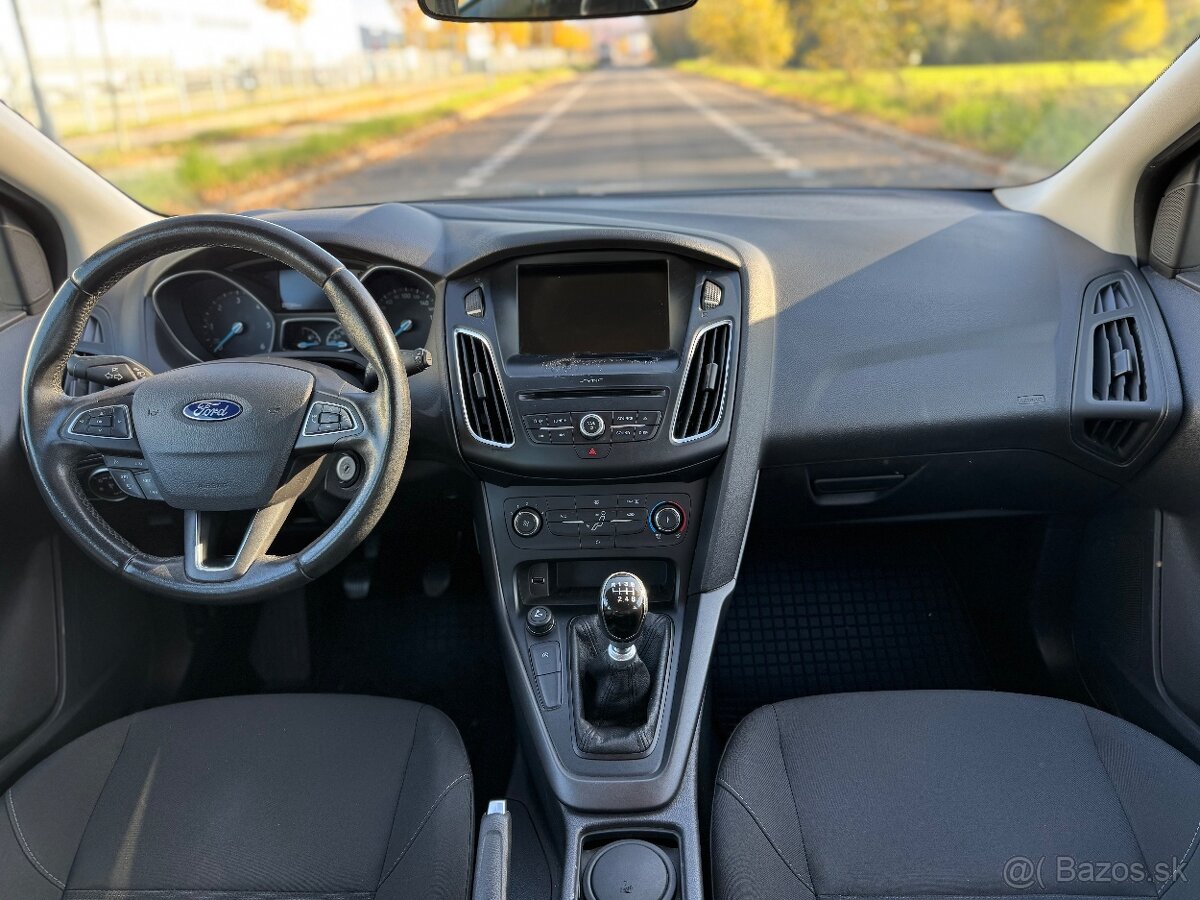 Ford Focus 1.5TDCi Business 2017 Nová STK - 14