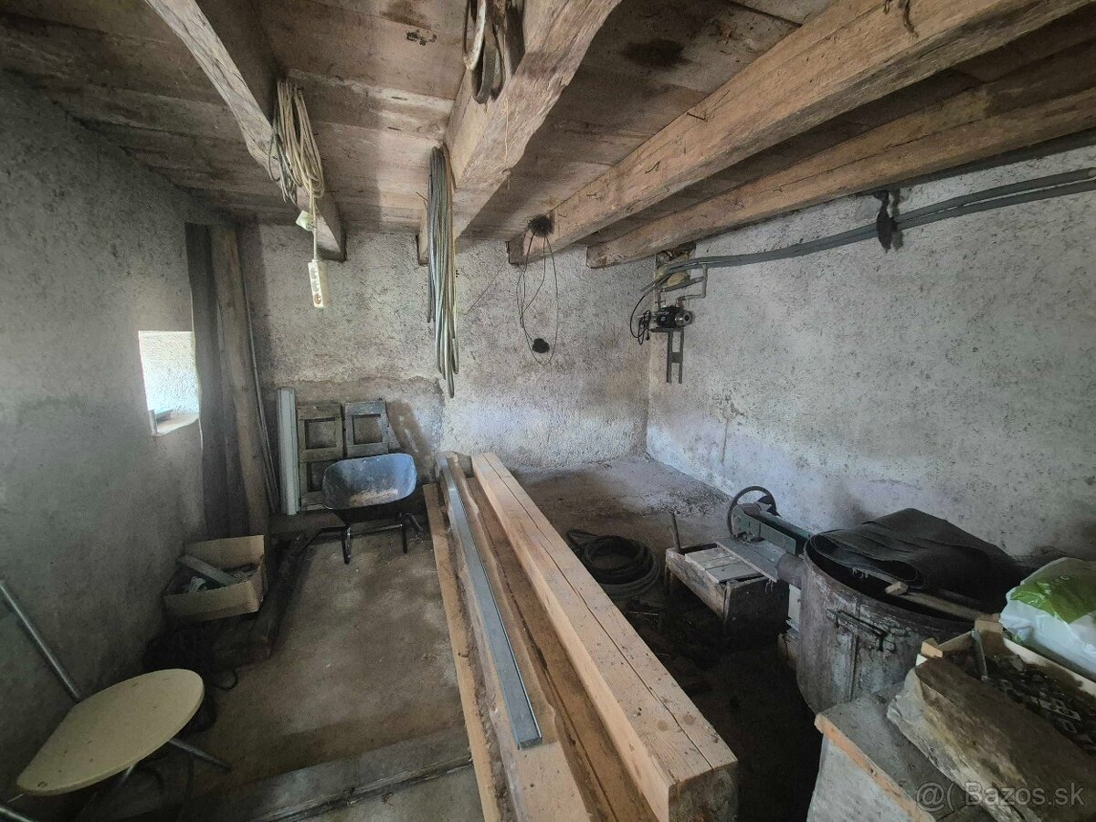 Predaj 2 izbový dom Valaská Belá pozemok 605 m2 - 14