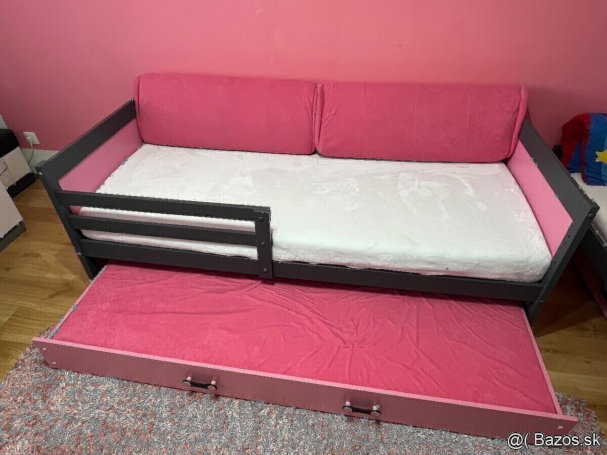 Pisaci stolik 2x, komoda a postel - 14