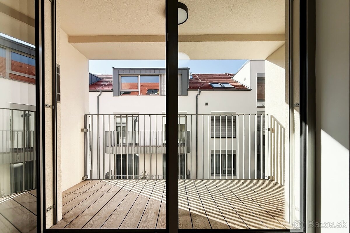 Elegantný smart 2-izbový byt v historickom centre Trnavy - 14