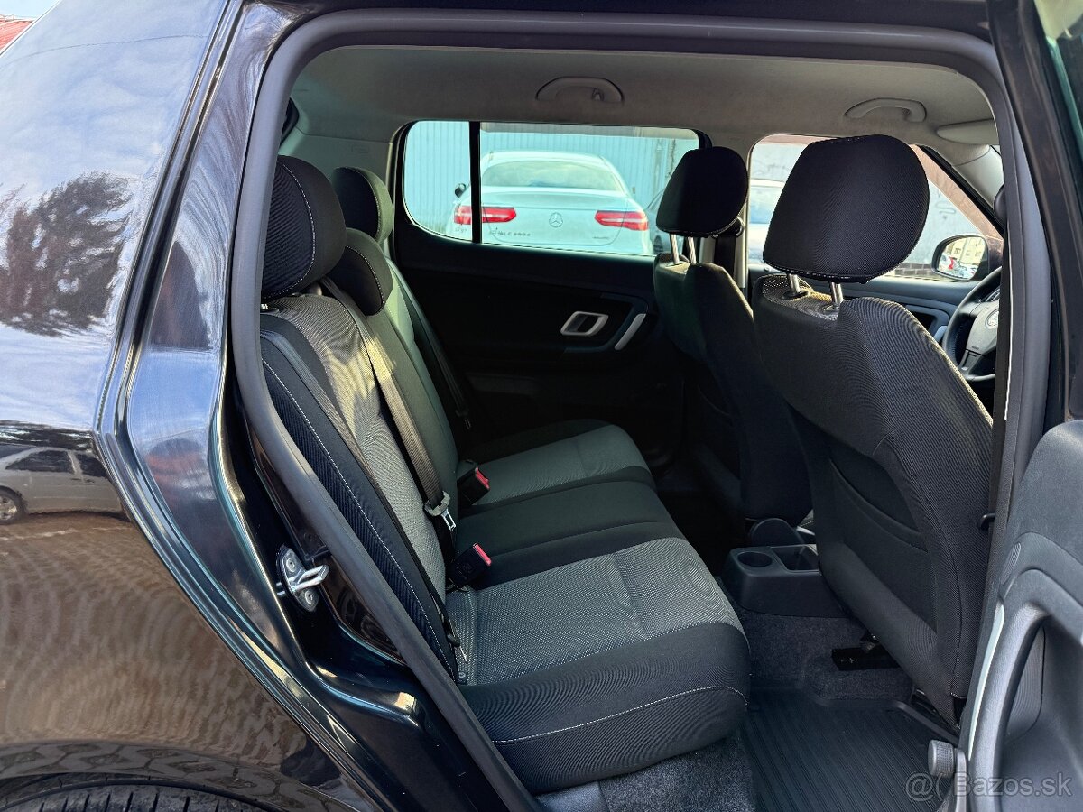 Škoda Fabia Sport edition 1000 1.4 16v - 14